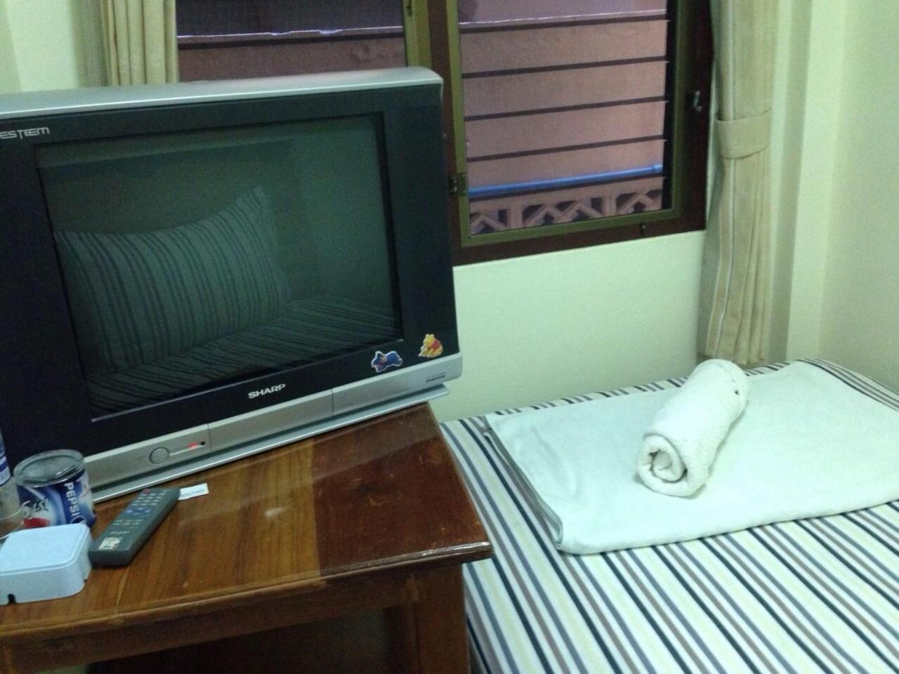 Baan Taweesuk Guest House HHQ Cameră foto